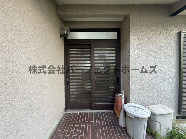 PH杉1丁目戸建　の玄関|落ち着いた玄関です