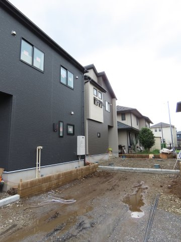 坂戸市千代田2丁目新築戸建の外観