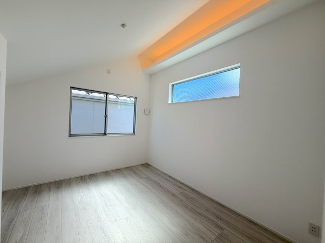 全3棟／シンプルモダンなデザイナーズハウス／鶴見区本町通1丁目の寝室
