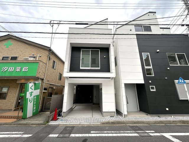 全3棟／シンプルモダンなデザイナーズハウス／鶴見区本町通1丁目