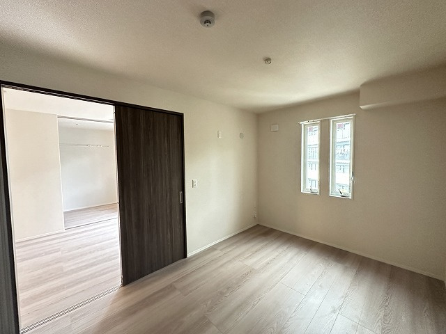 【寝室】 | 【新築】(仮称)フォレ　アベニール | ※参考写真※洋室5.9帖☆角部屋です！ベッドを置いて寝室にするのもオススメです☆こちらのお部屋にもエアコンを完備◎