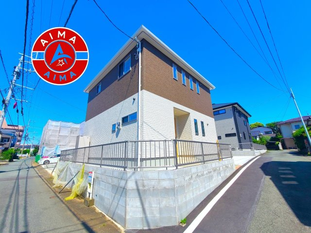 古賀市中央6丁目第1-1棟（1号棟）の前面道路含む現地写真|見学の時間などお気軽にお問い合わせ下さい。