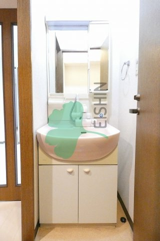 ルフェール博多の洗面所|シンプルで使いやすい洗面台です！
