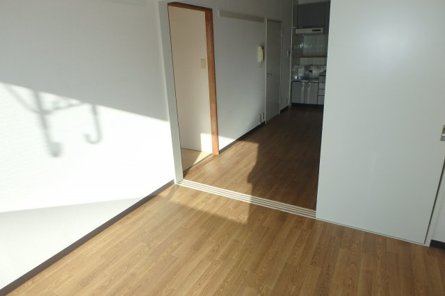 プレシアスムラタの洋室|他のお部屋の参考写真となります。