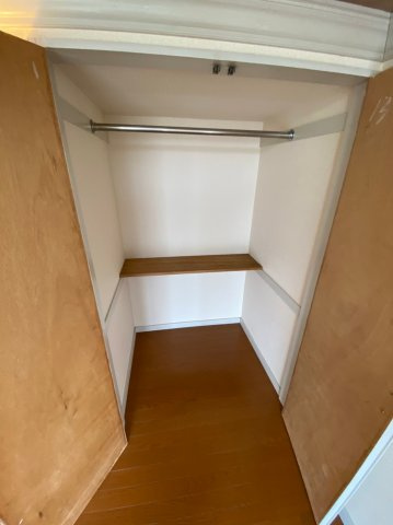 コリーヌ塩屋の収納