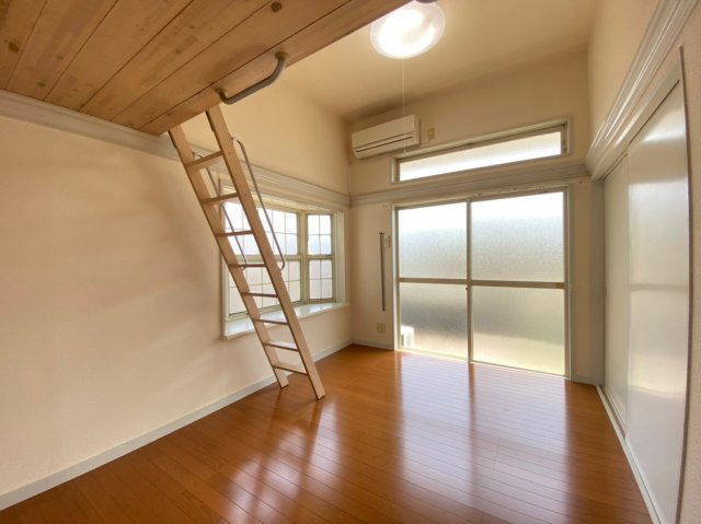 コリーヌ塩屋の子供部屋