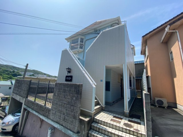 コリーヌ塩屋の外観