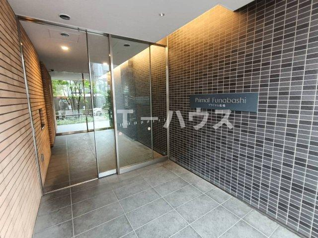 プライマル船橋のエントランス