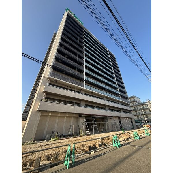 スプランディッド大阪EASTの外観