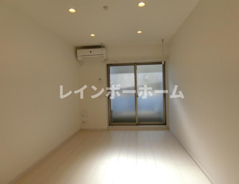 和光市新倉１丁目の賃貸マンションの居間・リビング