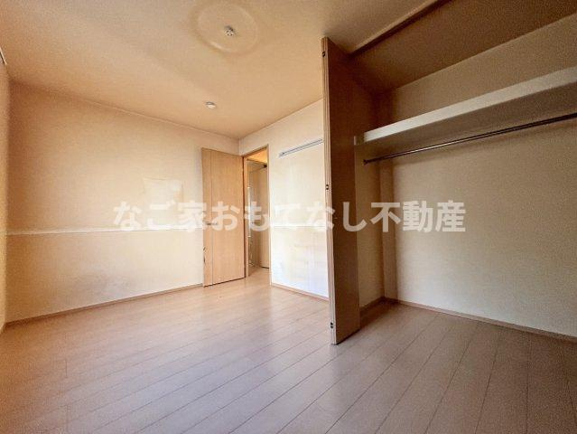 【寝室】 | Ｒｉｓａｉａ，ｗ
