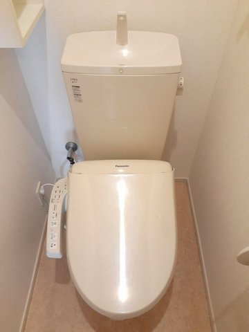 【トイレ】 | ムーンフラワー・ガーデンＡ | トイレです