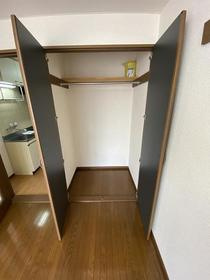 ロイヤル行徳の収納