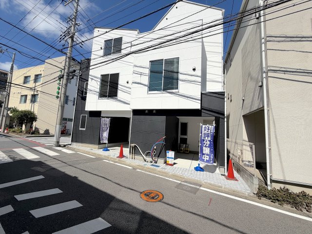 全3棟／シンプルモダンなデザイナーズハウス／鶴見区本町通1丁目