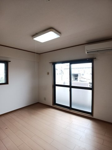 プレジデンシャル白山のその他