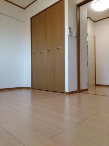 プレジデンシャル白山のその他