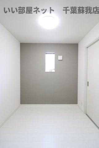 エス本千葉の洋室|コンパクトで使いやすい洋室です