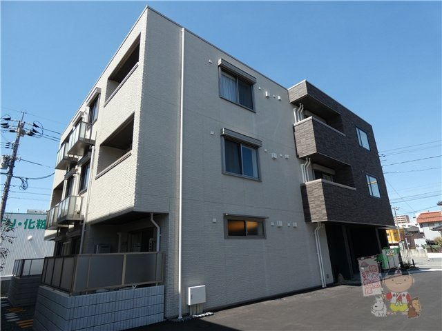 ピュアシャルムの外観