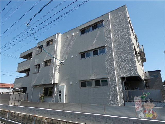 ピュアシャルムの外観