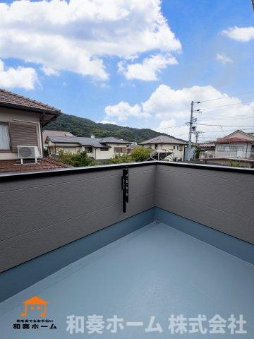 リナージュ ネクスジー 徳島市佐古七番町01期のバルコニー