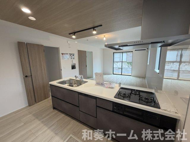 リナージュ ネクスジー 徳島市佐古七番町01期のキッチン
