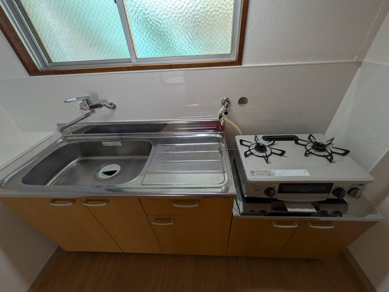 誉マンションのキッチン