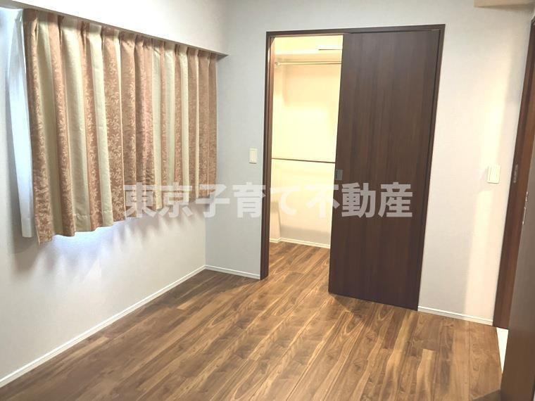イニシア文京根津の寝室