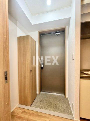 横浜市南区永楽町２丁目の賃貸マンションの玄関
