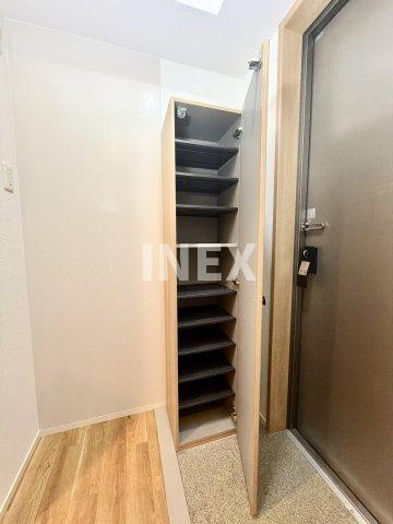 横浜市南区永楽町２丁目の賃貸マンションの収納
