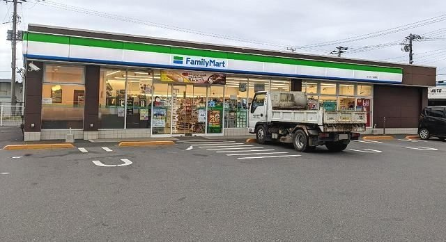 【周辺】 | パピィ　エーワン | ファミリーマートサカモト高柳店まで1200m