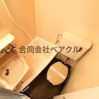 【トイレ】 | 朝日プラザ高瀬川 | 落ち着いた色調のトイレです
