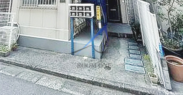 古澤コルサムのエントランス|エントランスです。