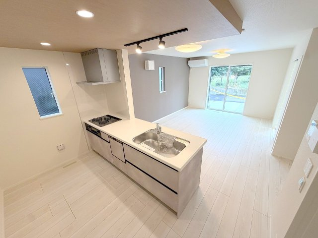 福生市熊川第１期全２棟　新築戸建