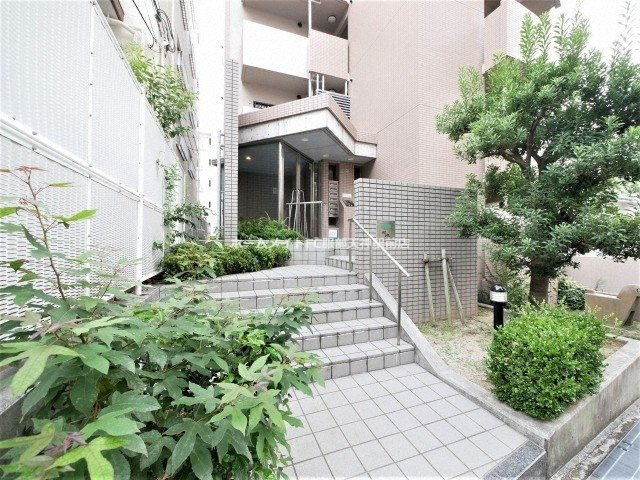 アルデール緑地　仲介手数料無料のエントランス