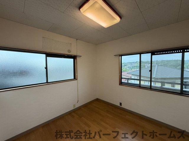PH 杉1丁目中古戸建の洋室|個人の部屋や寝室として使える洋室です