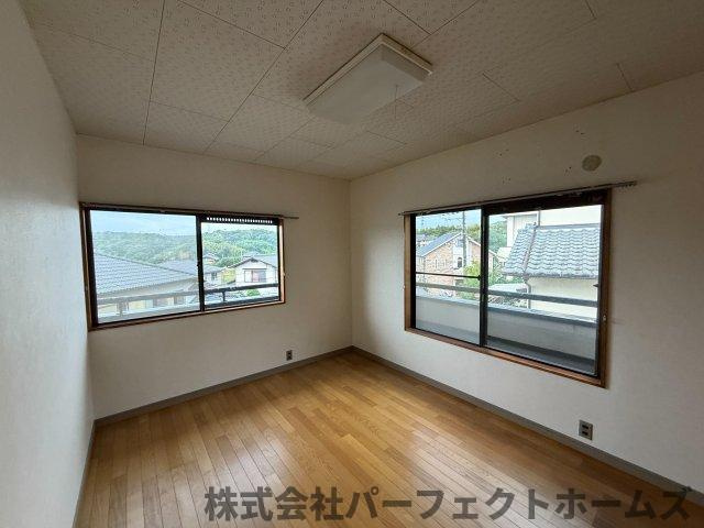 PH 杉1丁目中古戸建の洋室|きれいな洋室です