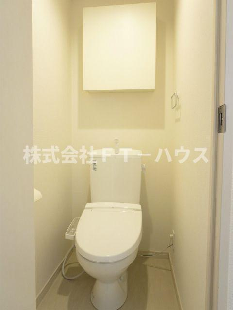 リブリ・ジェロ セヴォムのトイレ