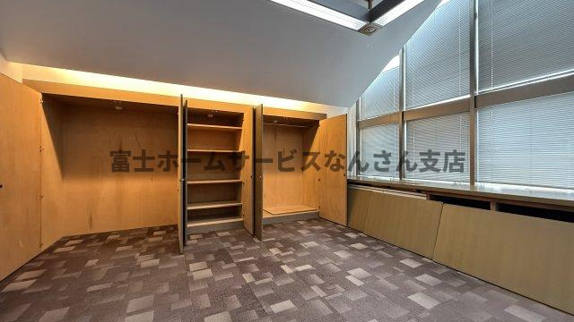 インテリジェンスビルの収納