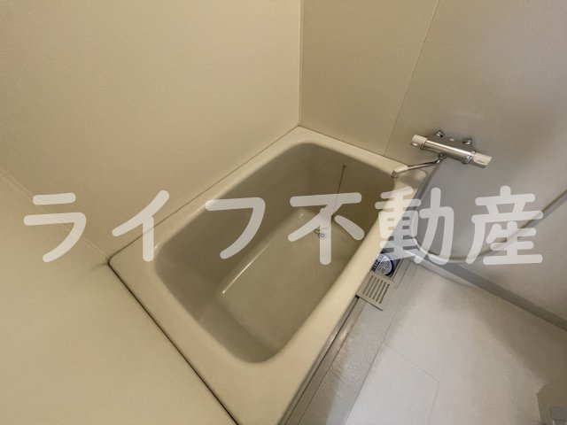 ハピネスふせの浴室
