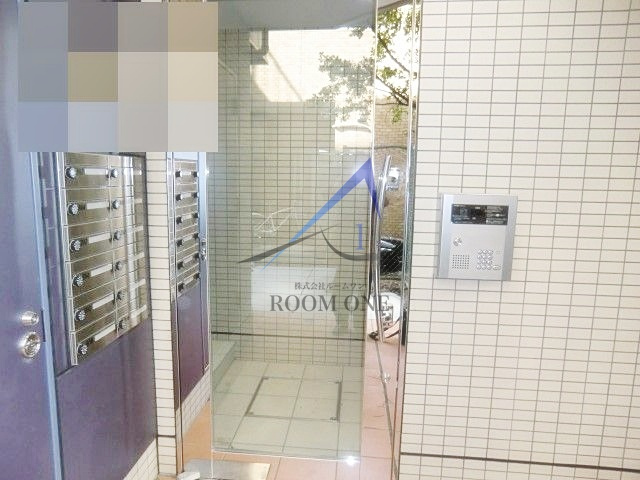 ヴァンヴェール岡埜 のエントランス|エントランスです。