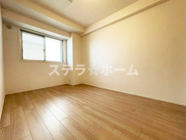 ファミールハイツ北大阪2号棟の洋室|洋室です