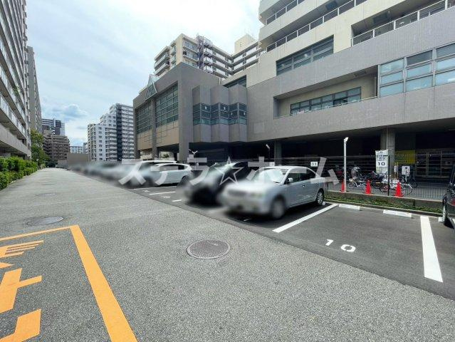 ファミールハイツ北大阪2号棟の駐車場|駐車場です