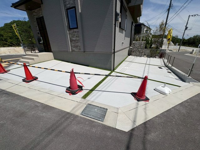 須磨区車字梨川　新築戸建て　H-1の駐車場|駐車場があります