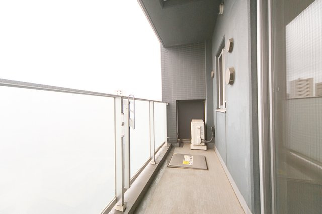 台東区東上野６丁目の賃貸マンションのバルコニー