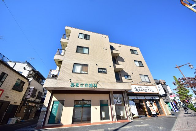 江戸川区西瑞江３丁目のアパートの外観