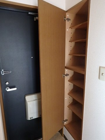 コーポ中葛西の玄関