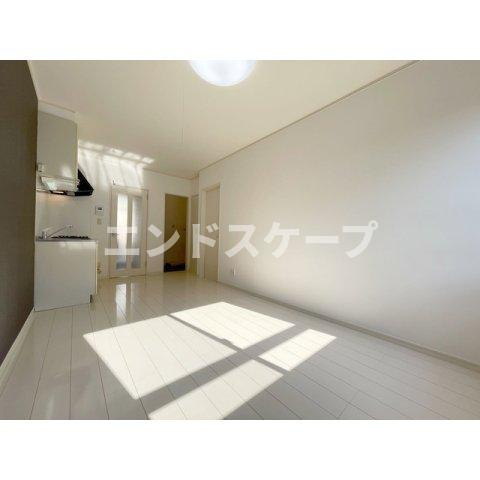 GARDEN　MIYAKOⅡの居間・リビング|高崎、前橋のお部屋探しはエンドスケープまで！お客様の理想お聞かせ下さい♪