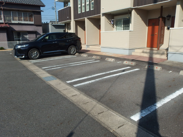 リバーサイドフクオカの駐車場