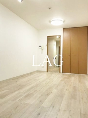 【居間・リビング】 | カルナ市谷薬王寺 | 洋室のお部屋です。