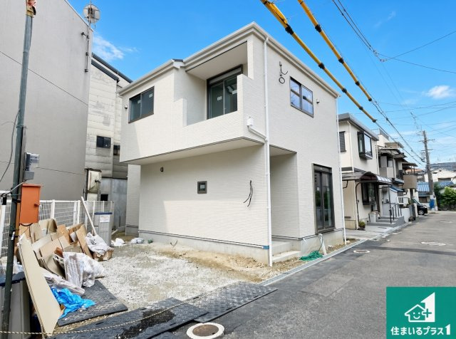 ■寝屋川市高柳　第1期　新築一戸建ての外観|現在建築中！落ち着いた街並みで新生活を始めることが出来そう！周辺の物件も併せてご紹介させて頂きます！